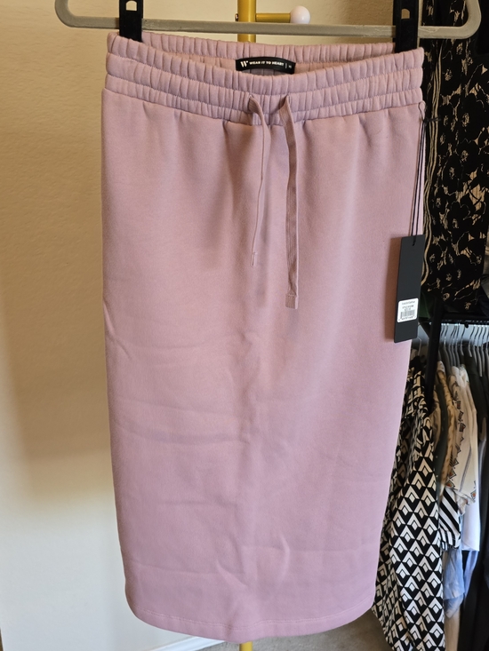 Wear It To Heart Dresses & Skirts - Wear It To Heart Drawstring Midi Skirt NWT XS